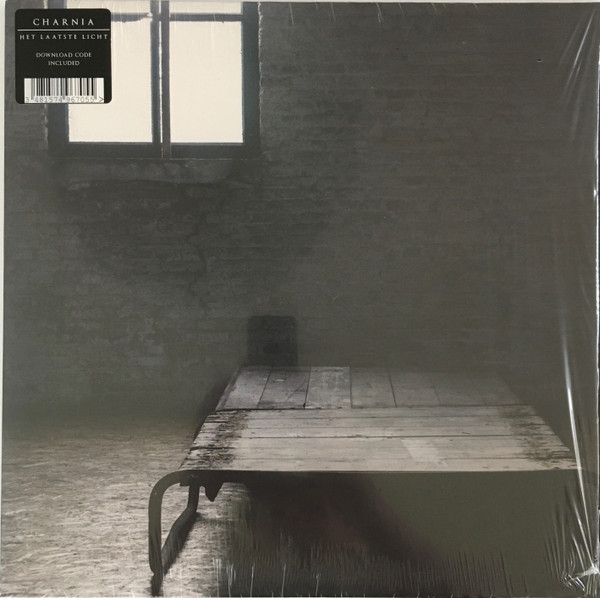 CHARNIA – CHARNIA – HET LAATSTE LICHT .. LICHT