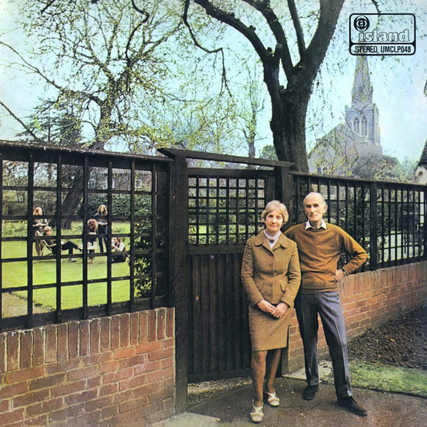 FAIRPORT CONVENTION – FAIRPORT CONVENTION – UNHALFBRICKING