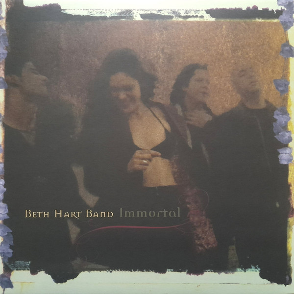 HART, BETH -BAND- – HART, BETH -BAND- – IMMORTAL 180GR/4P BOOKLET/FIRST TIME VINYL/BLACK VINYL